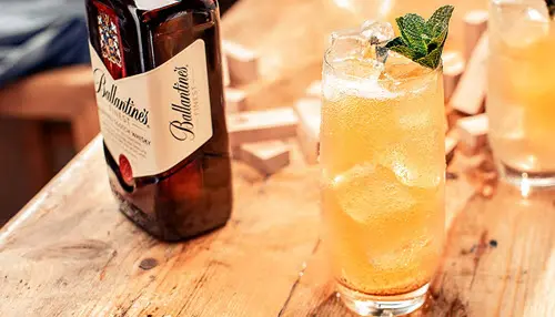 Whisky Ballantines