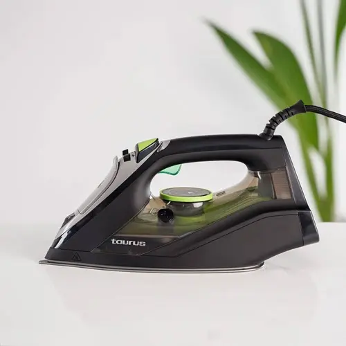Plancha de vapor Taurus