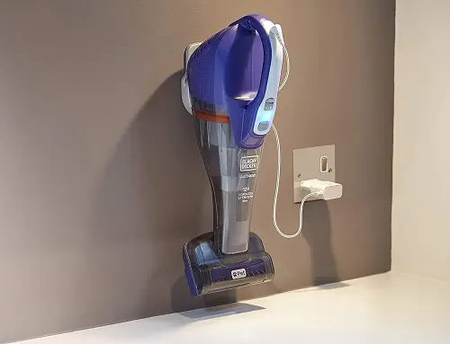 Aspirador de mano Black and Decker