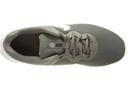 NIKE Revolution 6 hombre